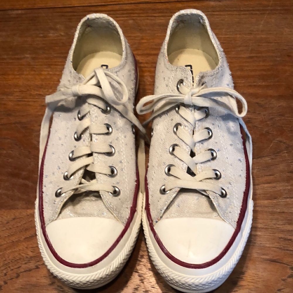 Converse Shoes Allstar low cut natural shoes sparkle! Red & blue arrow print 8